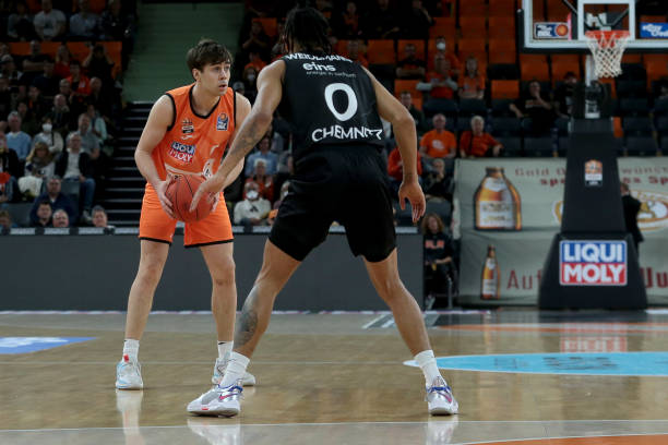 特别是一些 特别是一些