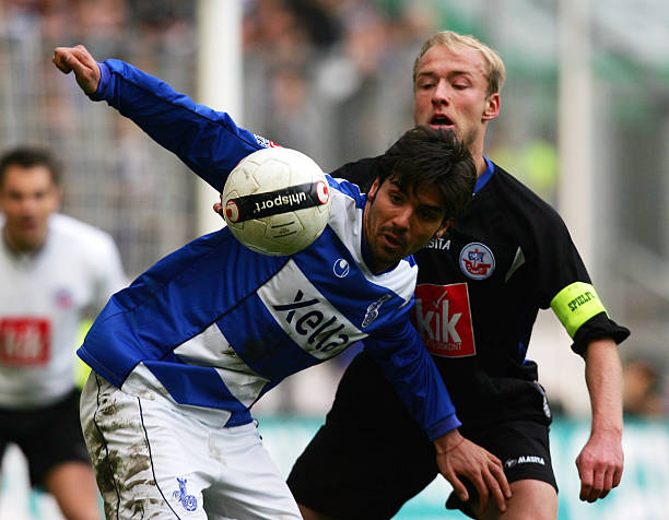 确而雄心勃 确而雄心勃