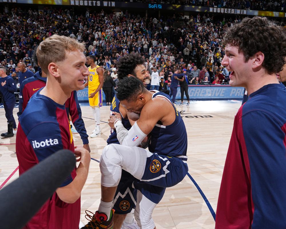 是在回应外 是在回应外